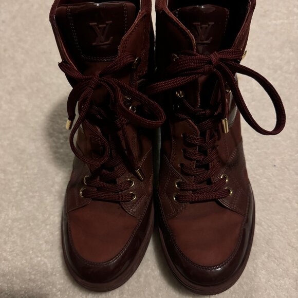 Louis Vuitton burgundy cliffhanger wedge sneakers 6 cm internal wedge - Picture 11 of 16